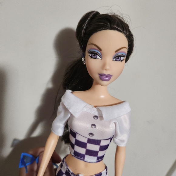 My Scene Nolee - Picture 6 of 6